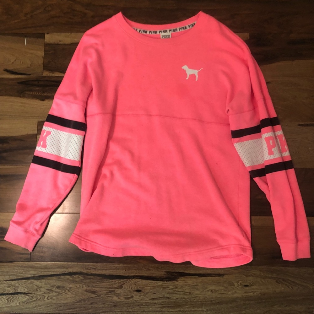 Vs pink sweatshirt